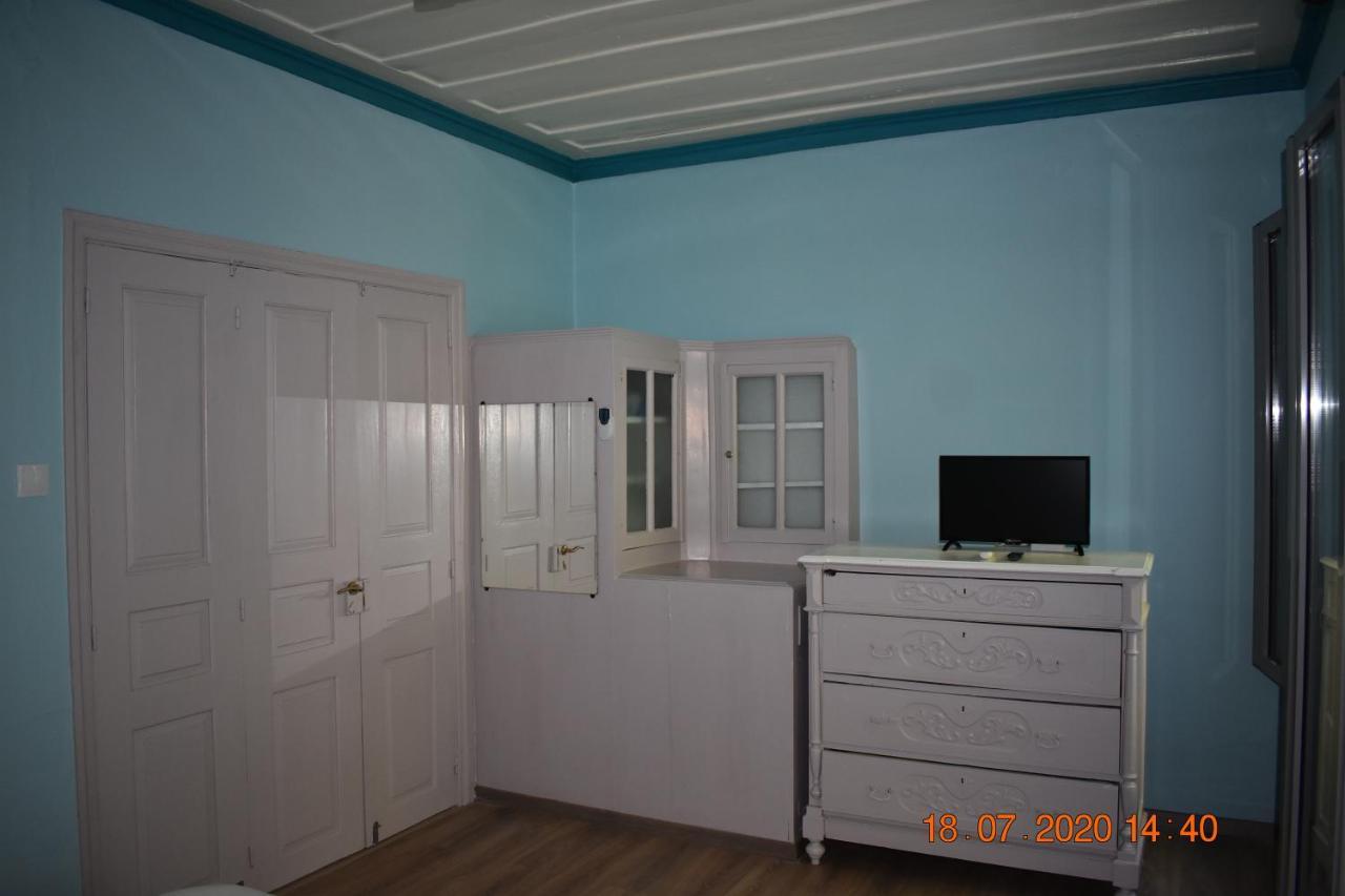 The Central House! Raches  Bagian luar foto
